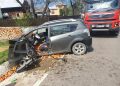 FOTO Un autoturism a intrat într-un cap de pod pe raza localității Frasin. Doi bărbați au fost transportați la spital