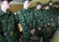 Moscova recrutează 20.000 de soldați pe Superjob.ru: „Alegeți stabilitatea, ample oportunități de autoîmplinire, un nivel de viață decent și un statut social ridicat”