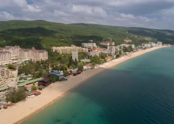 Bulgaria vrea să-i mute pe refugiații ucraineni din hotelurile de pe litoral