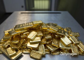 ”Jaful anului” în Italia a fost semnat de o româncă și un moldovean. Cei doi i-au furat lingourile de aur ale unui italian care a câștigat premiul cel mare la loterie
