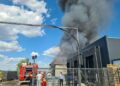 Incendiu de proporții la Therme București. Pompierii au intervenit cu 12 autospeciale de stingere