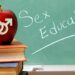 Klaus Iohannis a promulgat legea privind educația sexuală în școală, doar cu acordul scris al părinților
