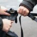 Bătrână tâlhărită pe o stradă din Rădăuți, în plină zi
