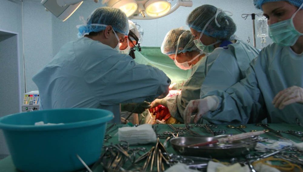 Un copil de 13 ani, aflat în moarte cerebrală, a salvat trei vieți