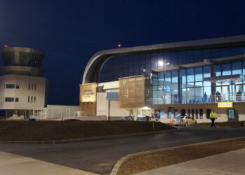 Gheorghe Flutur: „Am semnat contractul de execuție pentru restul lucrărilor rămase la terminalul Aeroportului Suceava”