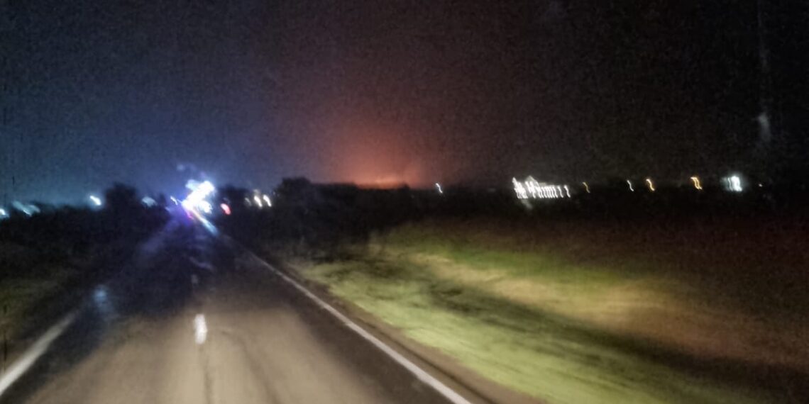 Incendiu izbucnit la o gospodărie din Marginea din cauza unui trăsnet