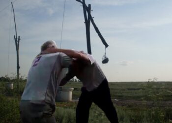 Doi cumnați din Ipotești s-au bătut pentru o fântână