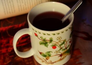 Sucevean amendat cu 2.000 de lei pentru că și-a lovit soția cu o cană