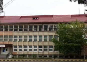 Președintele Colegiului Medicilor din Suceava, chirurgul Sorin Hîncu: „Ar trebui găsită o altă locație ori făcută o clădire nouă pentru Centrul de Transfuzii”