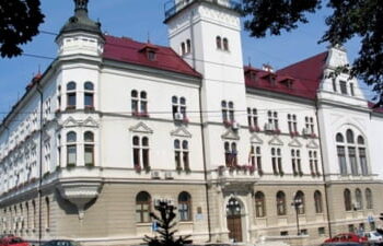 Camera de Conturi a descoperit nereguli la mai multe instituții subordonate Consiliului Județean Suceava