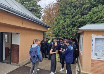 Polițiștii suceveni au trecut pragurile crâșmelor din apropierea unităților de învățământ pentru a încerca să prevină vânzarea țigărilor și băuturilor alcoolice către minori