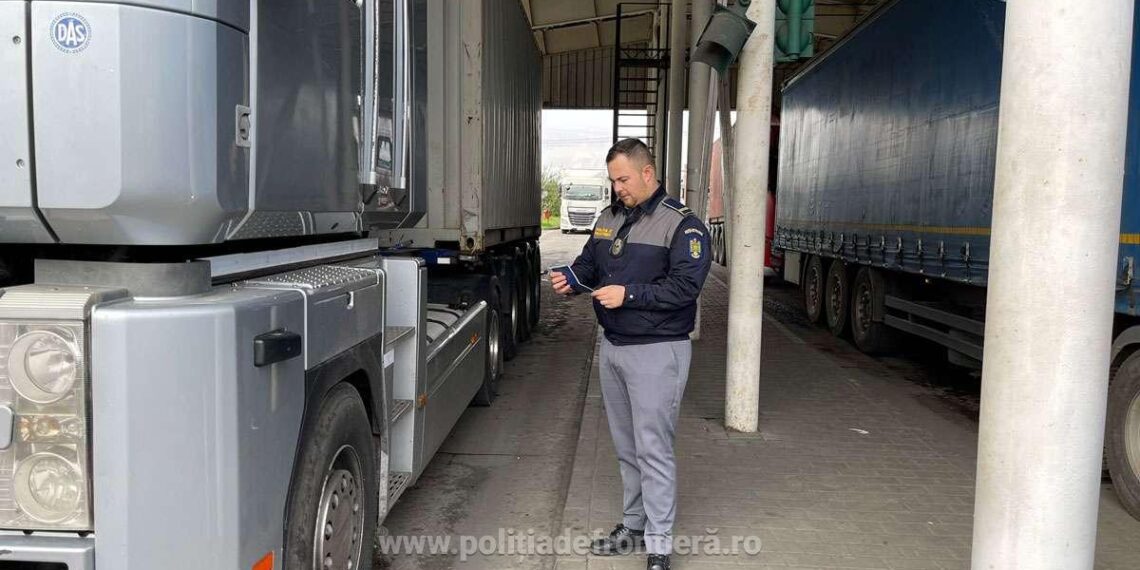 Ucrainean cu permis de conducere fals, depistat de polițiștii de frontieră din Siret