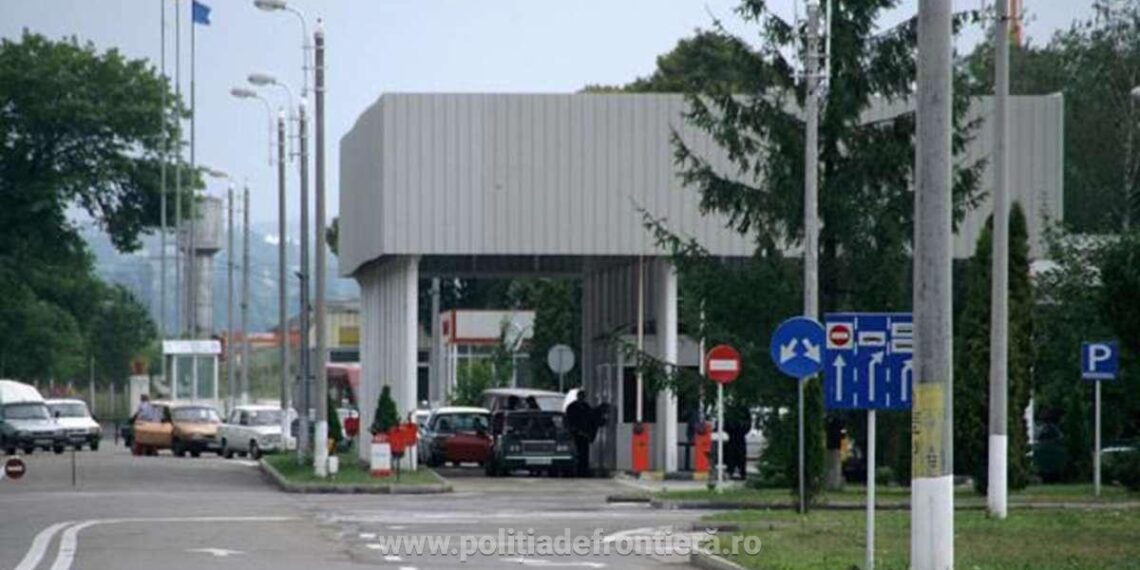 Un ucrainean a fost depistat în Vama Siret circulând cu un certificat de înmatriculare fals pentru o remorcă