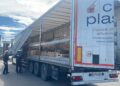 FOTO Transport necorespunzător de material lemnos, ce se deplasa dinspre Slatina spre Bulgaria, încurcat de echipa activistului de mediu Daniel Bodnar. Polițiștii au aplicat o amendă de 5.000 de lei