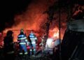 FOTO Un bărbat de 49 de ani a ajuns la spital cu arsuri pe corp, după ce i-a luat foc locuința