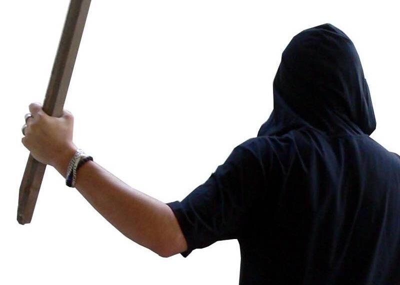 Un bărbat a fost lovit cu un par, în timp ce se deplasa cu căruța prin Bălăceana