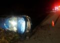 FOTO O tânără de 18 ani a ajuns la spital după ce autoturismul în care se afla a lovit un stâlp din lemn de pe raza localității Fântâna Mare