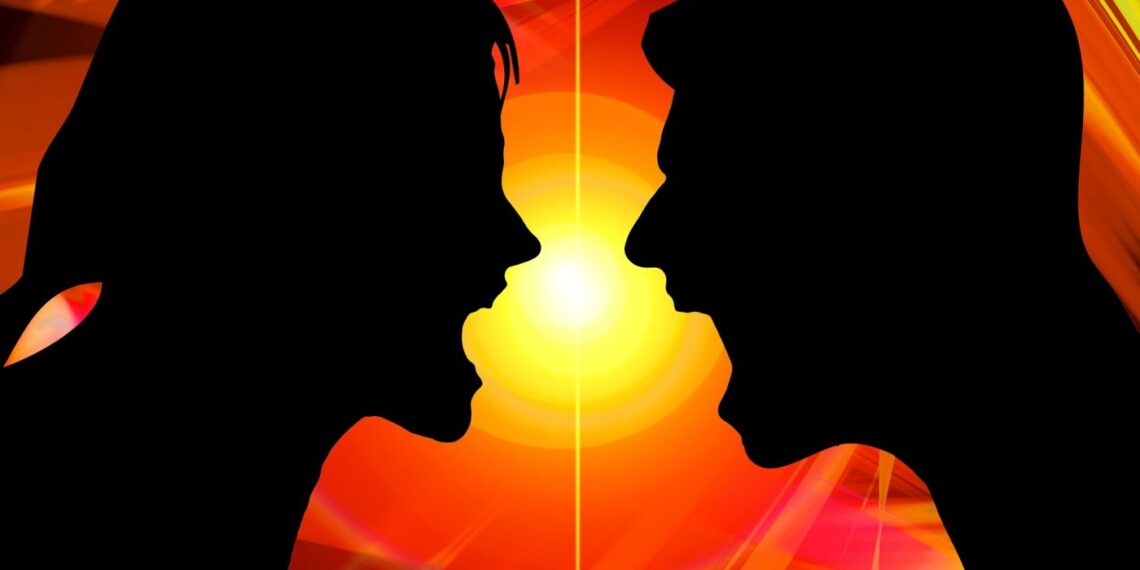 Un bărbat și-a îmbrâncit soția și a dat-o afară din casă. Femeia vrea să divorțeze