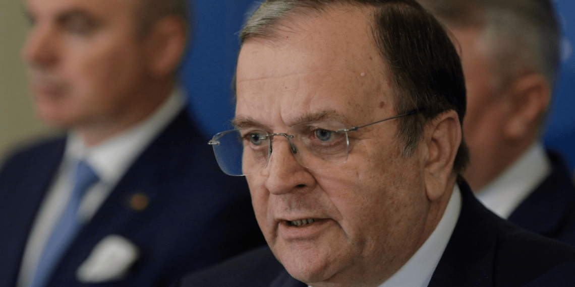 Președintele CJ Suceava, Gheorghe Flutur, îi va premia cu câte 15.000 de lei pe cei șase canotori suceveni medaliați cu aur la Campionatul Mondial de Canotaj