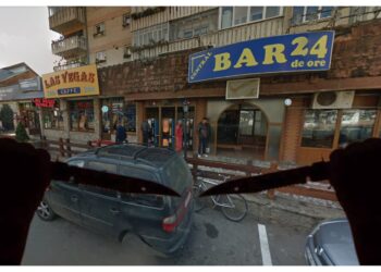 Povestea lui ”Aladin” din Ilișești, condamnat la peste cinci ani de închisoare, după ce l-a înjunghiat pe un agent de pază în fața unui bar din Gura Humorului. Mai multe persoane și-au scos cuțitele în fața victimei