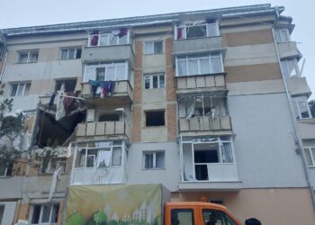 Medicii de la Spitalul ”Sfântul Spiridon” Iași, despre suceveanul căruia explozia devastatoare din Burdujeni i-a provocat arsuri pe 90% din suprafața corporală și l-a aruncat de la etajul II al blocului