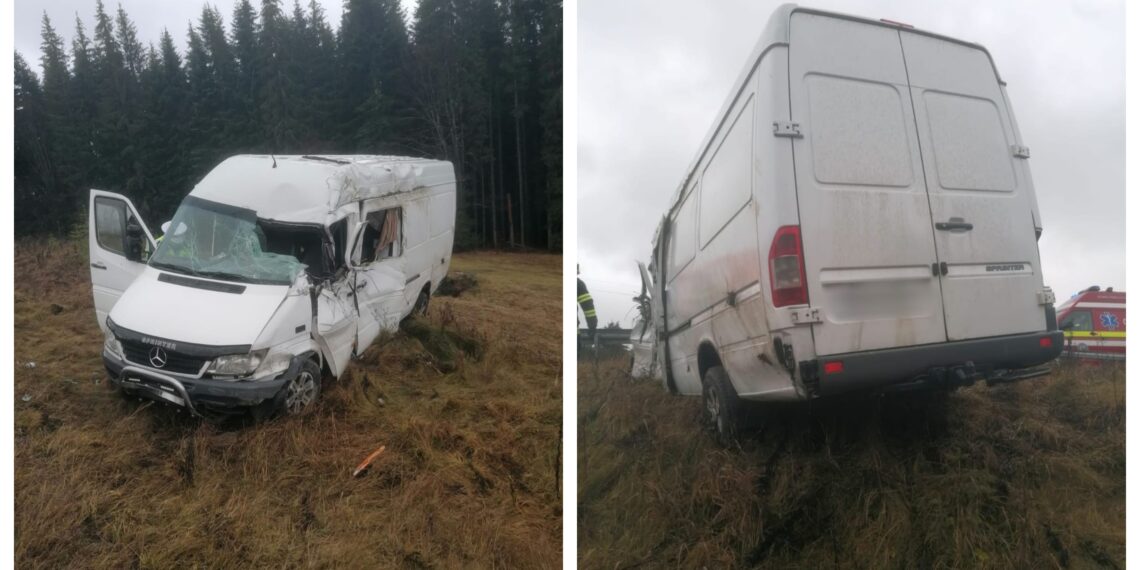 FOTO Autoutilitară ieșită în afara părții carosabile pe raza localității Poiana Stampei. Un bărbat a ajuns la spital