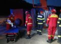 FOTO O basculantă s-a răsturnat pe raza localității Râșca. Șoferul a fost transportat la spital