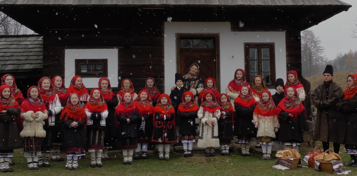 Grupul Humoreanca a lansat colindul ”Gazde la voi am venit”