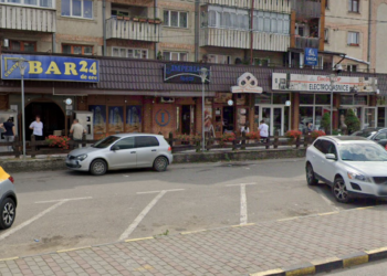 Justiția e blândă cu scandalagii care îi bat și îi amenință pe angajații sălilor de jocuri de noroc. Închisoare cu suspendare pentru un individ care l-a amenințat și l-a lovit cu capul în gură pe un angajat