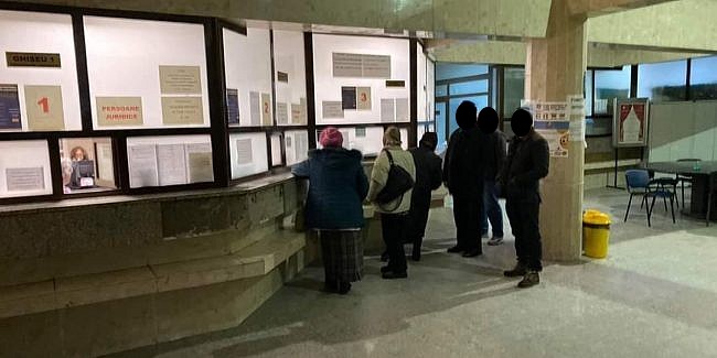 Sucevenii își pot plăti taxele și impozitele de luni, 9 ianuarie. Plata se poate face la ghișeele Primăriei Suceava, dar și online