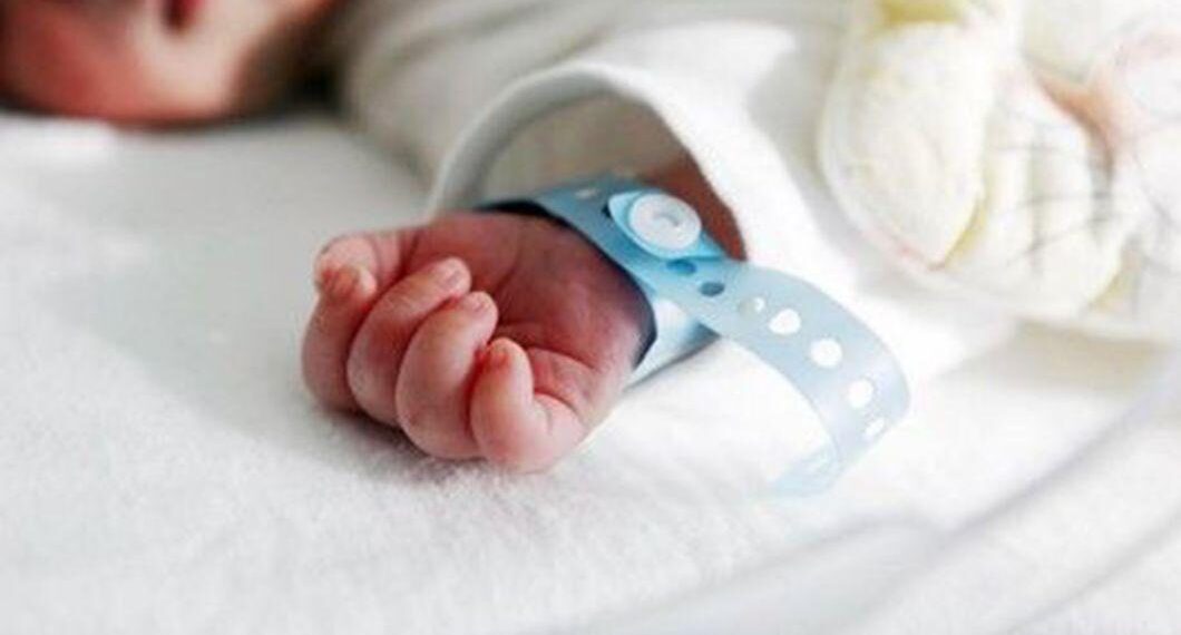 Primul caz de Flurona (gripă+COVID), înregistrat în județul Suceava. Copilul de cinci luni a fost internat la Secția de Boli Infecțioase