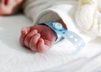 Primul caz de Flurona (gripă+COVID), înregistrat în județul Suceava. Copilul de cinci luni a fost internat la Secția de Boli Infecțioase