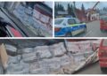FOTO Un camion încărcat cu apă minerală s-a răsturnat în localitatea Dorna Arini. Șoferul a avut nevoie de îngrijiri medicale