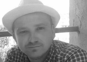 Medicul veterinar din Vatra Moldoviței și-a pus capăt zilelor într-un saivan din Pasul Palma. Descoperirea a fost făcută de o femeie care s-a luat după o cărare de urme prin zăpadă