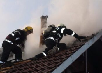 Pompierii suceveni au intervenit la 10 incendii izbucnite din cauza coșului de fum, în doar 24 de ore