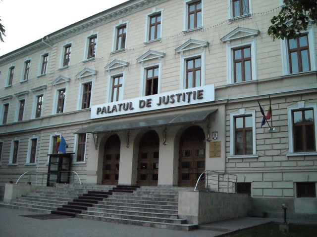 Tribunalul Suceava a avut de soluționat un număr total de 13.488 cauze, din care 4.305 dosare au reprezentat stocul rămas la sfârșitul anului 2021