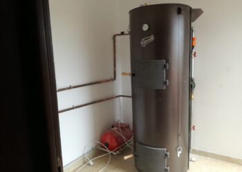 Cum să te pregătești pentru instalarea unei centrale pe lemne în casa ta