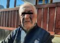 Comunitatea din Moldovița, indignată de șeful de post. Organul de poliție este acuzat că i-ar fi aplicat o bătaie zdravănă unui vecin de 81 de ani