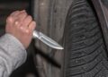 Un individ care a spart cauciucurile a două mașini de poliție din Gura Humorului, după ce a fost prins beat la volan, a fost condamnat definitiv la opt luni de închisoare cu suspendare
