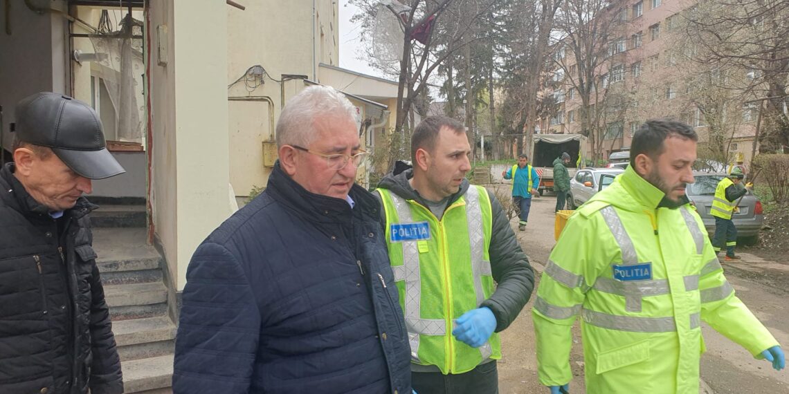 Primarul Ion Lungu susține că municipalitatea va asigura despăgubiri proprietarului apartamentului unde a avut explozia din această dimineață