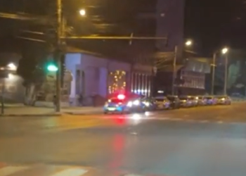 VIDEO Acțiune de amploare desfășurată de polițiști pentru siguranța în cluburile și unitățile de alimentație publică din municipiul Suceava