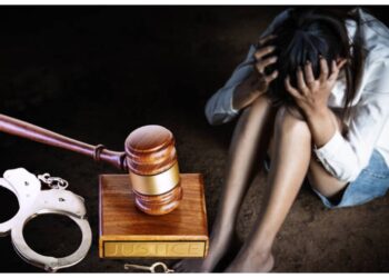 Copilă de 15 ani, batjocorită sexual de părinții și frații săi, ani de zile. Părinții au fost condamnați definitiv la peste 10 ani de închisoare fiecare, iar doi dintre frații victimei au primit câte șapte ani de închisoare