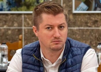 Consilierul local PNL Paul Ovidiu Hrițcu și-a dat demisia din Consiliul Local, după ce a fost condamnat definitiv pentru că a condus o mașină fiind beat