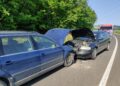 FOTO Accident rutier între două autoturisme, pe raza localității Adâncata. Doi adulți și un minor au ajuns la spital