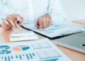 Contabilitate precisa si conforma: Avantajele colaborarii cu un expert in domeniu
