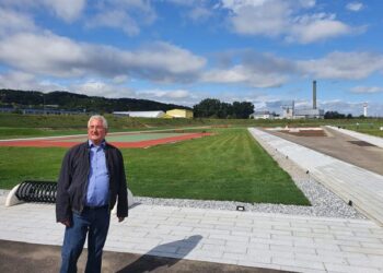 Primăria Suceava plătește peste 50.000 de euro pentru întreținerea zonei de agrement de pe malul râului Suceava
