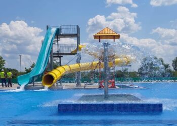 Primăria Suceava plătește peste 13.000 de euro pentru a cumpăra produse pentru întreținerea apei din bazinele Ștrandului Ițcani