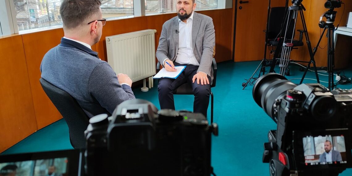 Să nu ajungem la gradul maxim de îndatorare sperând că vor crește veniturile mai repede decât rata – Nicolae  Andreica, ING Bank