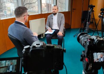 Să nu ajungem la gradul maxim de îndatorare sperând că vor crește veniturile mai repede decât rata – Nicolae  Andreica, ING Bank