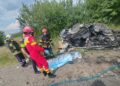 FOTO Un tânăr de 25 de ani și-a pierdut viața după ce a intrat frontal cu mașina într-un camion, pe raza localității Cornu Luncii